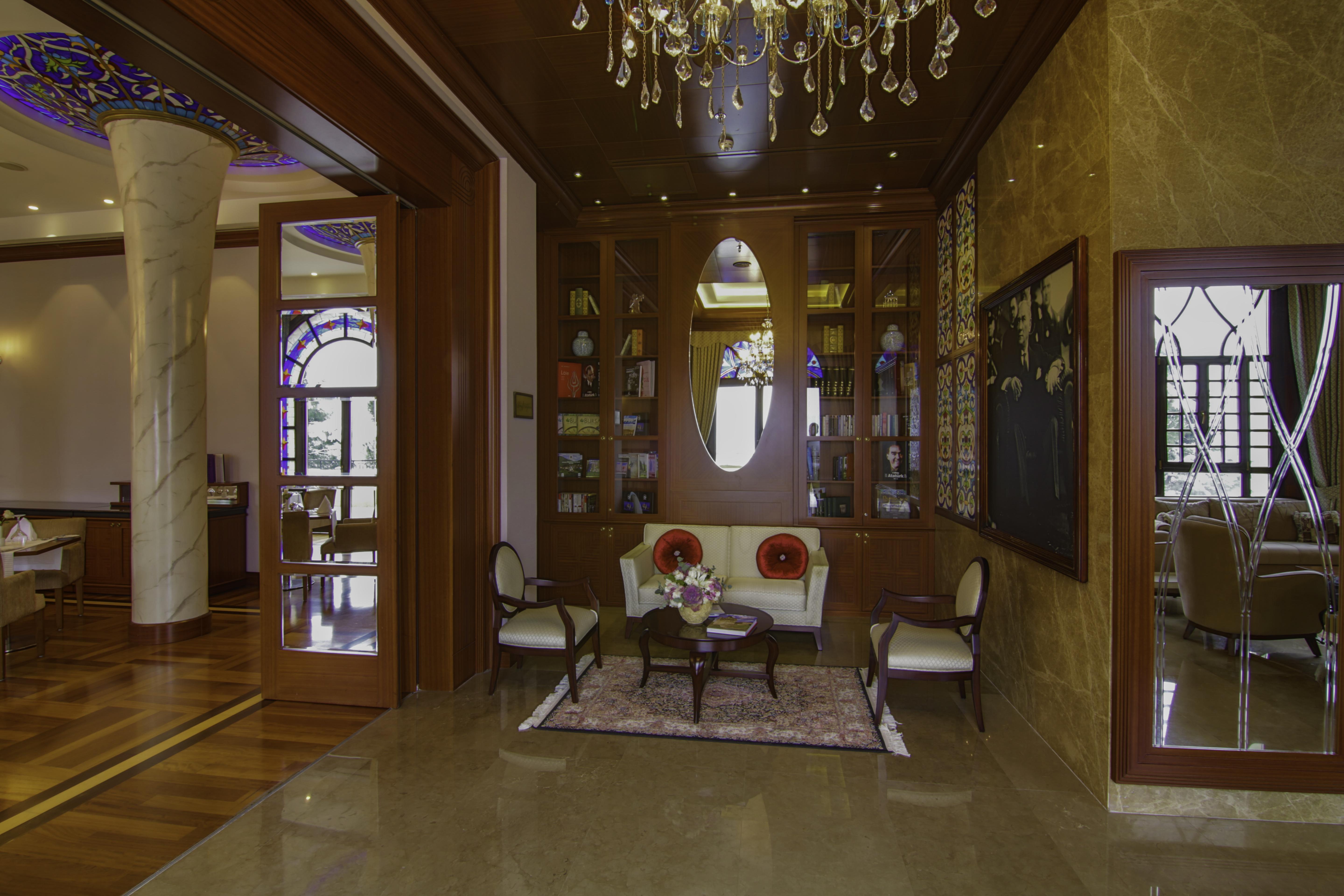 โรงแรมเซลิก พาเลซ คอนเวนชั่น เซ็นเตอร์ เทอร์มอล สปา บูร์ซา ภายนอก รูปภาพ Interior of the hotel