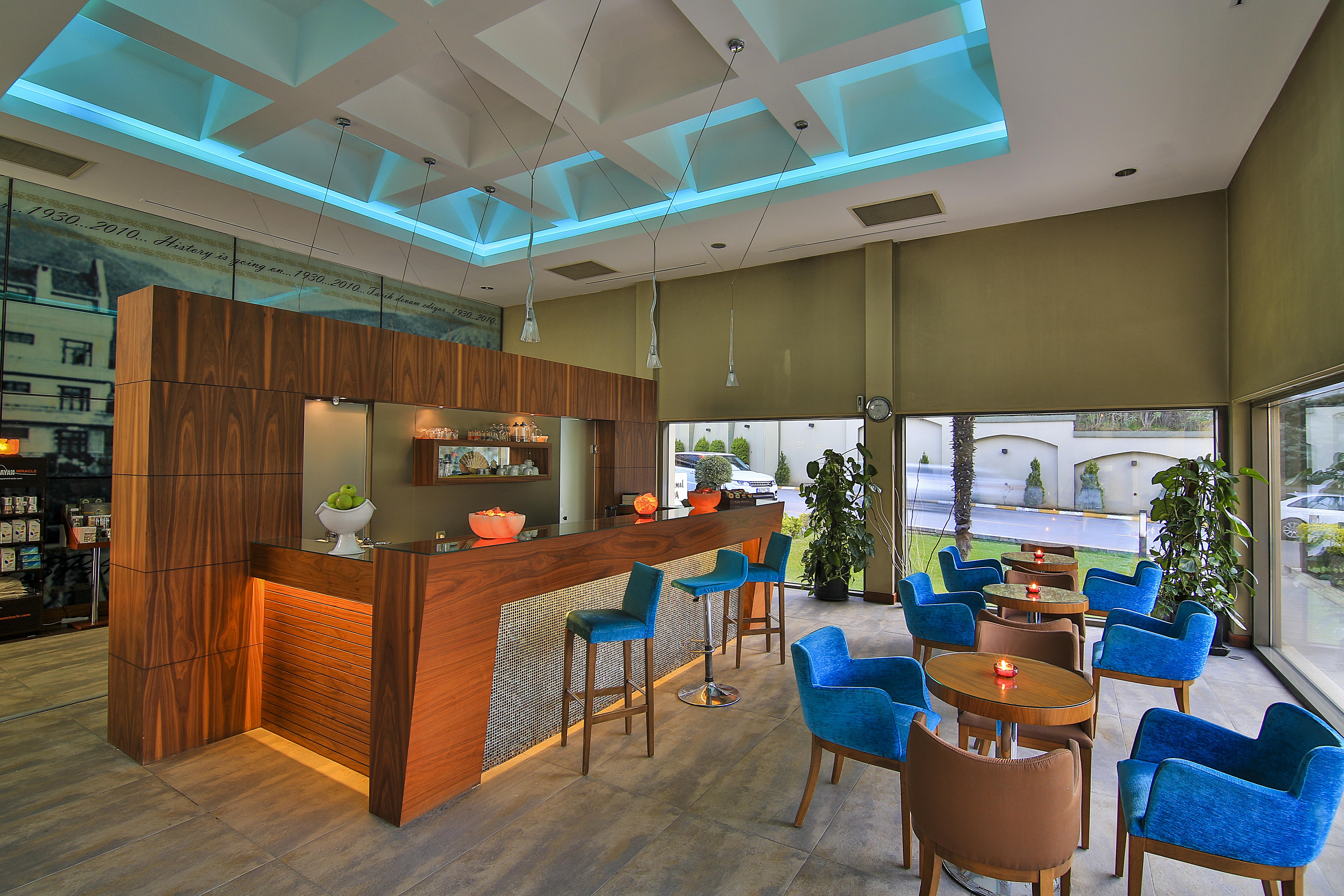 โรงแรมเซลิก พาเลซ คอนเวนชั่น เซ็นเตอร์ เทอร์มอล สปา บูร์ซา ภายนอก รูปภาพ The lounge at the airport